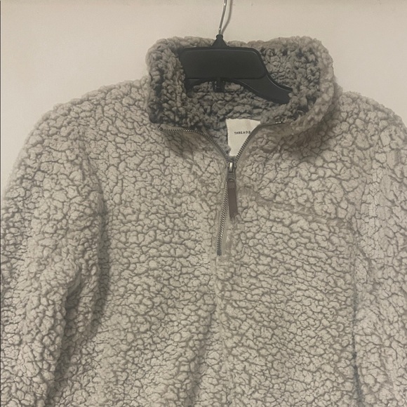 Thread & Supply Women's Teddy Jacket - Cream - Picture 3 of 4